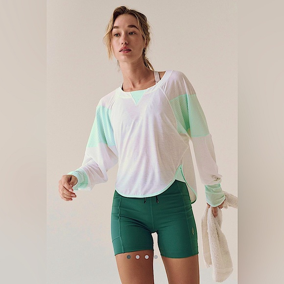 FP Movement Spotlight Long Sleeve Layer NWT - Picture 1 of 9